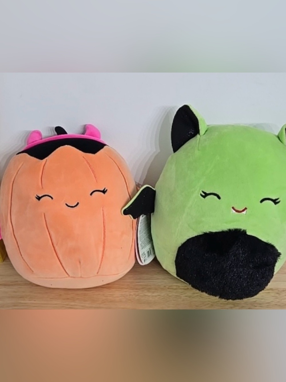 NWT Squishmallows Halloween Bundle of 2 Leap Green Bat Margie Devil Pumpkin 8”